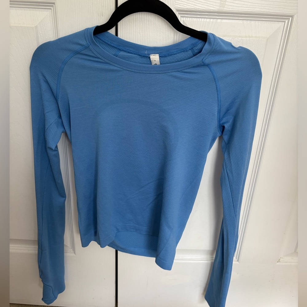 Lululemon long sleeve swiftly top size 4